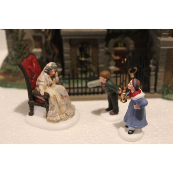 Dept 56  Village - Great Expectations Satis Manor - Picture 6 of 10